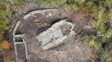 Връщат блясъка на крепост, описана от Паисий