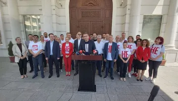 Македонската опозиция измисли как да отмъсти за френското предложение